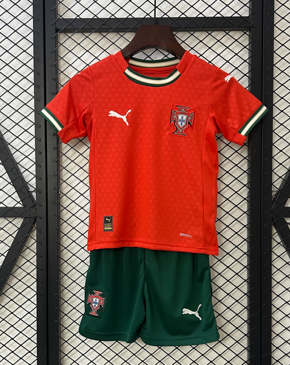 Kids Portugal Kit
